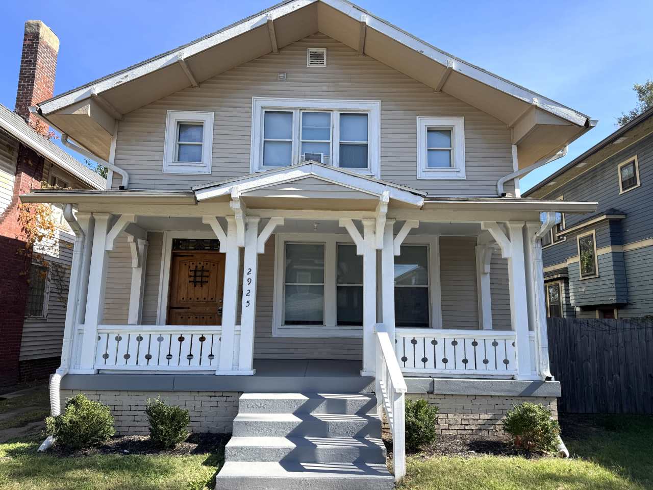 2925 Washington Blvd