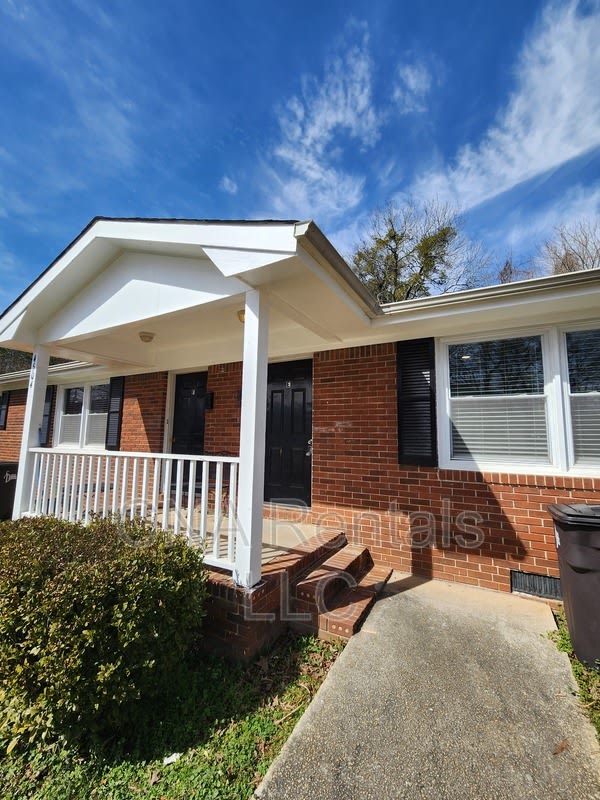 4504 Cemetery Street SW