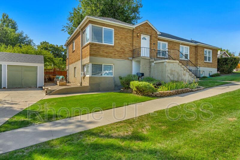 288 E 10th Ave APT#2