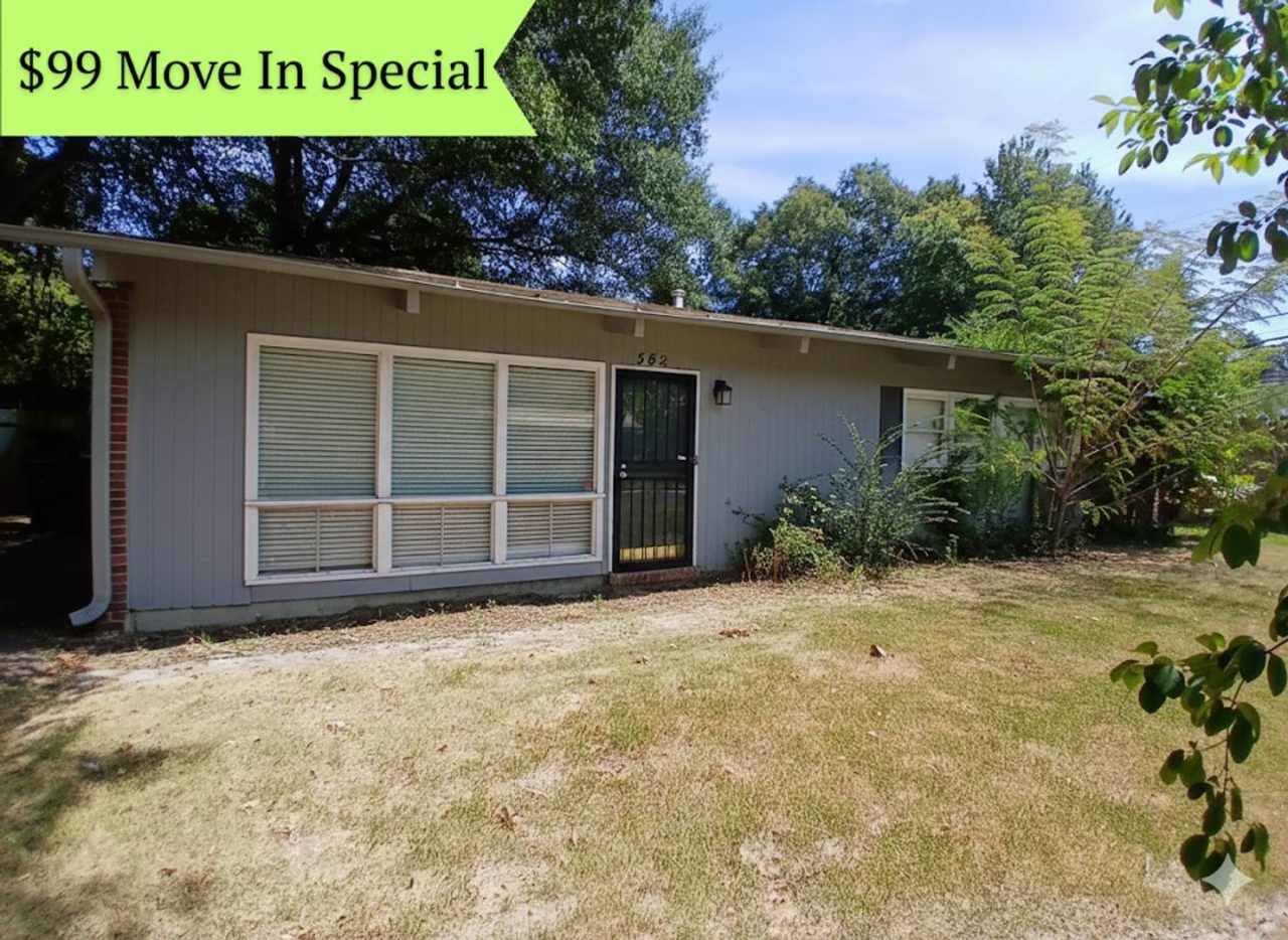 Stunning 3 Bedroom 2 Bath | East Memphis - $99 Move In Special
