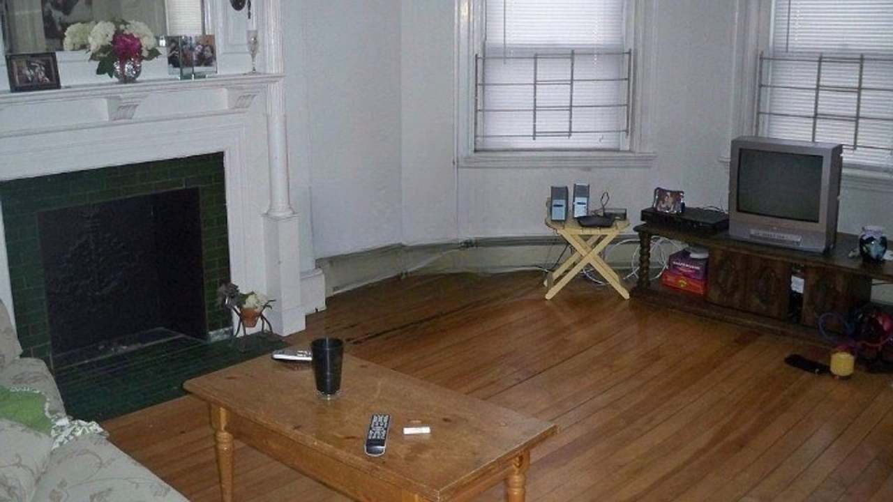 3 bedroom + 1 1/2 bath Allston on MBTA GL-B