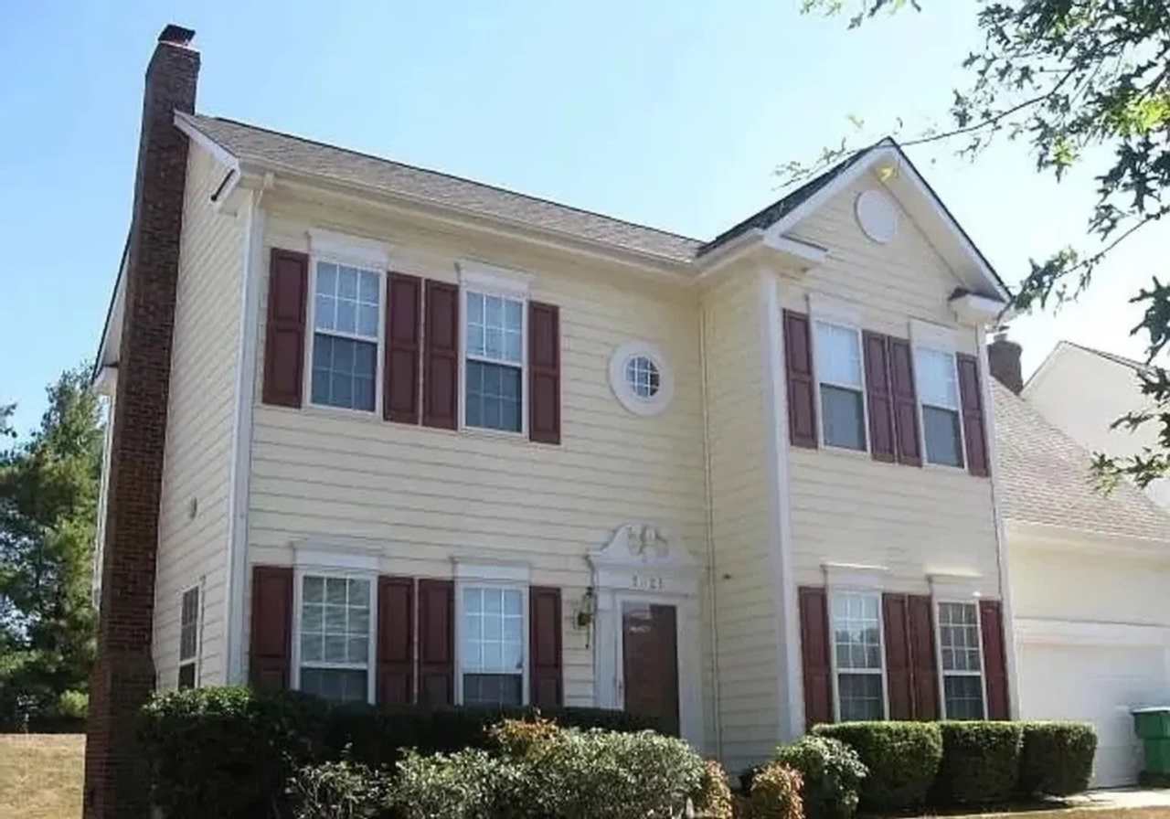 Room in 3 Bedroom Home at Blueshot Ct