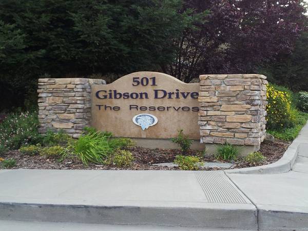 COMING SOON!!! 3 Bedroom Condo Near The Galleria