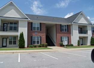 1930-201 Harcourt Circle~Woodland Villas ~ 2 WEEKS FREE