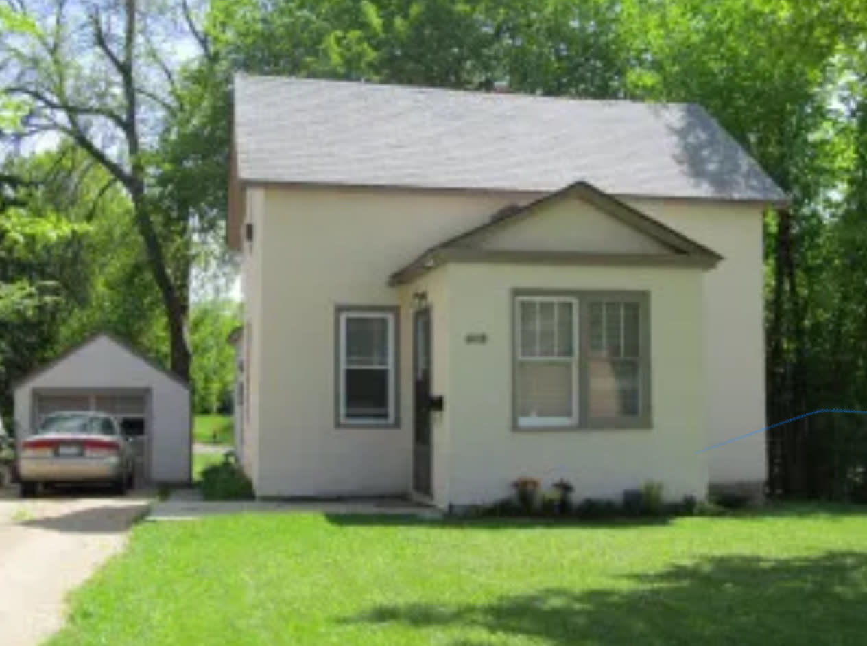 612 East Mount Faith Avenue