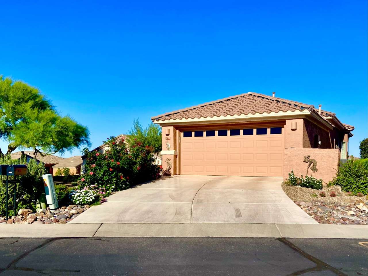 5177 West Navajo Mesa Place