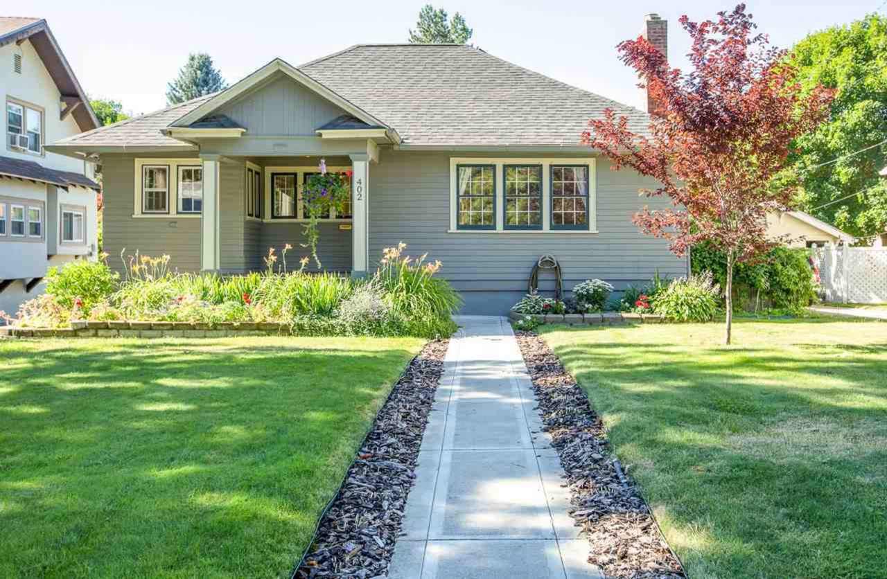 Charming Craftsman Just Steps from Manito Park!