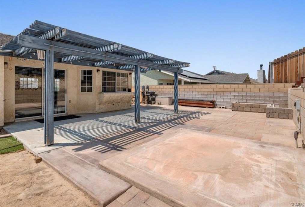 13901 Hidden Valley Road