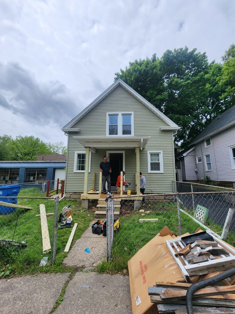 Two Bedroom Single Family Home!