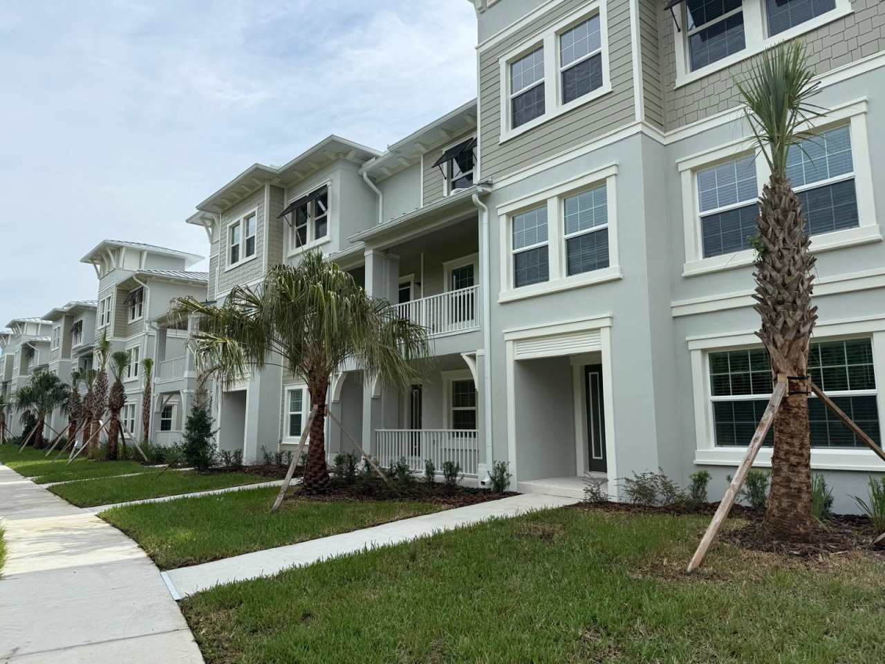 28407 Grassland Rnch Ln