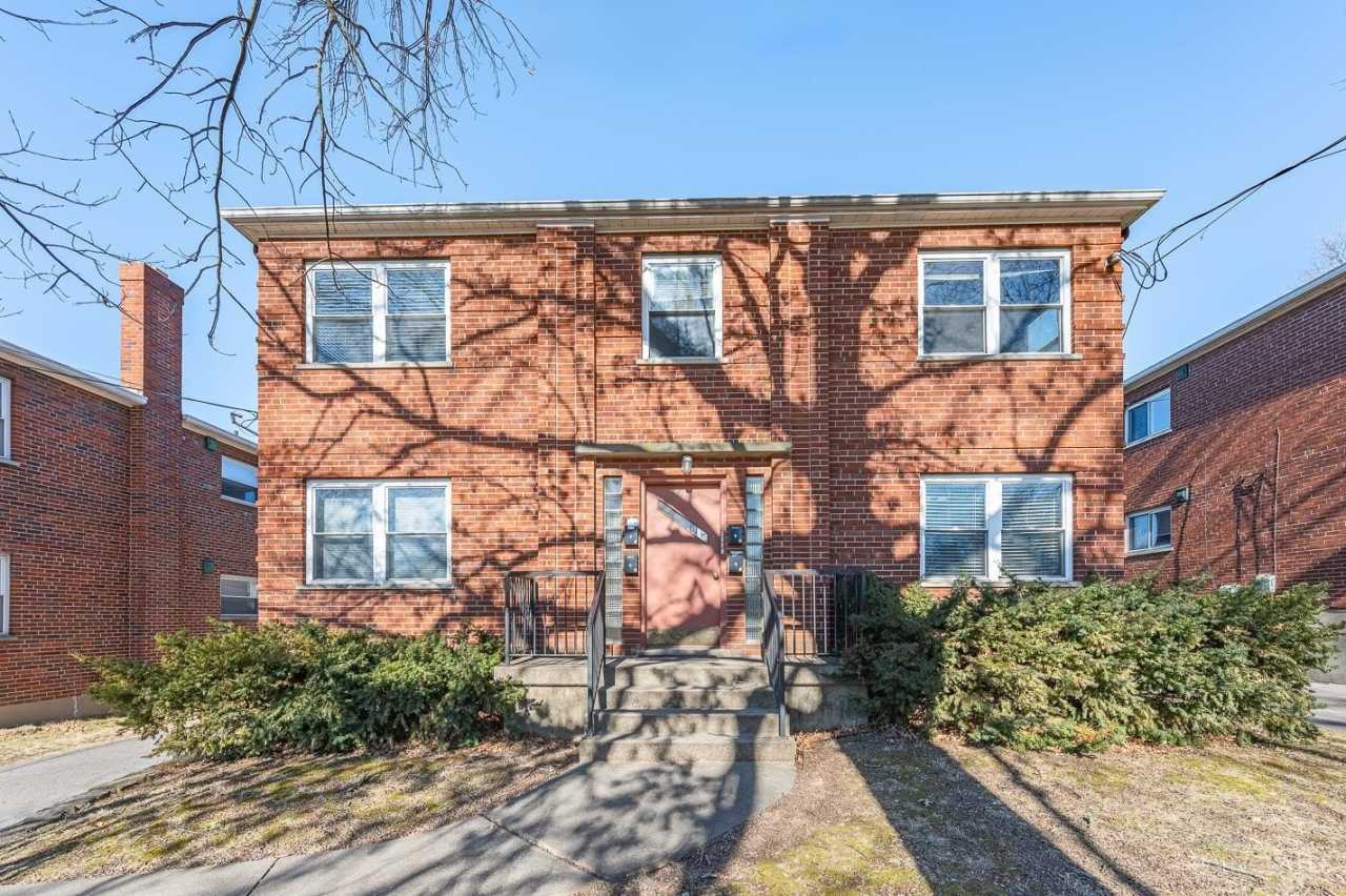 3016 Parkview Avenue