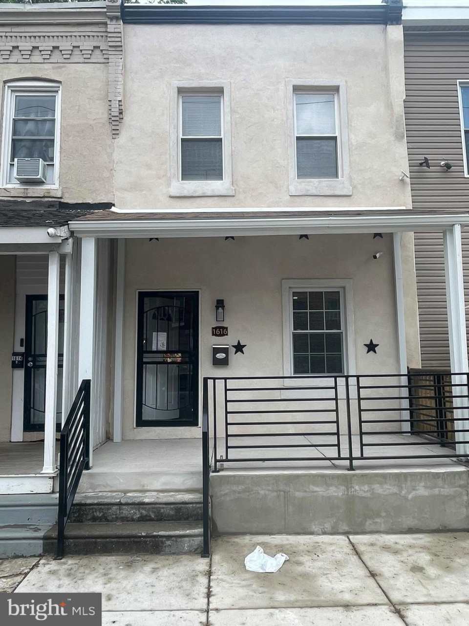 1616 W ONTARIO Street