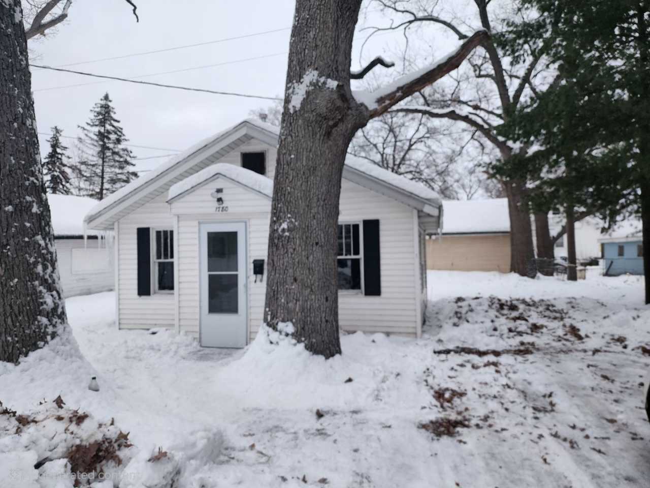 1780 Superior, 1 bedroom house for rent