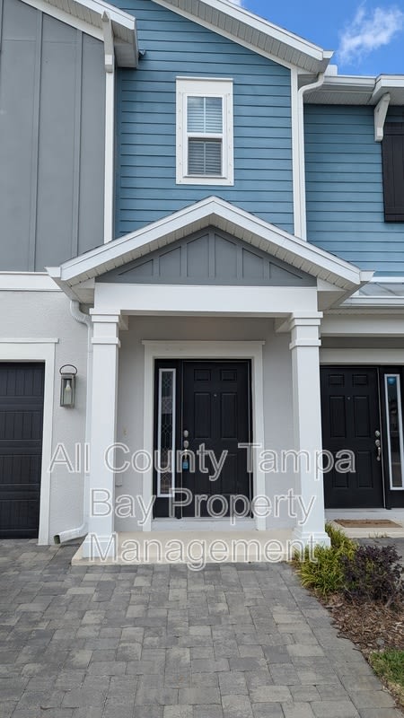 2891 Grand Kemerton Pl