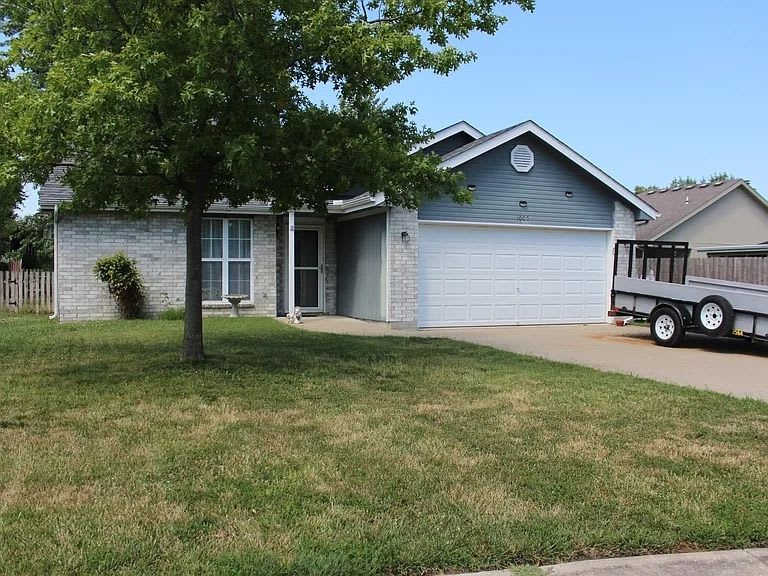 1005 Weschester Court