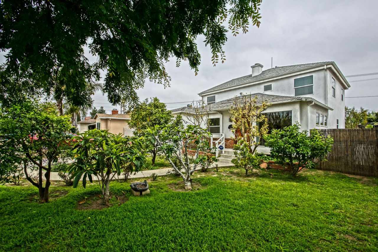 REMODELED, BRIGHT  SPACIOUS, 2-STORY HOME ON QUIET CUL-DE-SAC STREET W/ OPEN LIVING SPACE, BEAUTIFUL PRIMARY W/ DECK, COVERED PATIO  HUGE YARD CLOSE TO EVERYTHING!