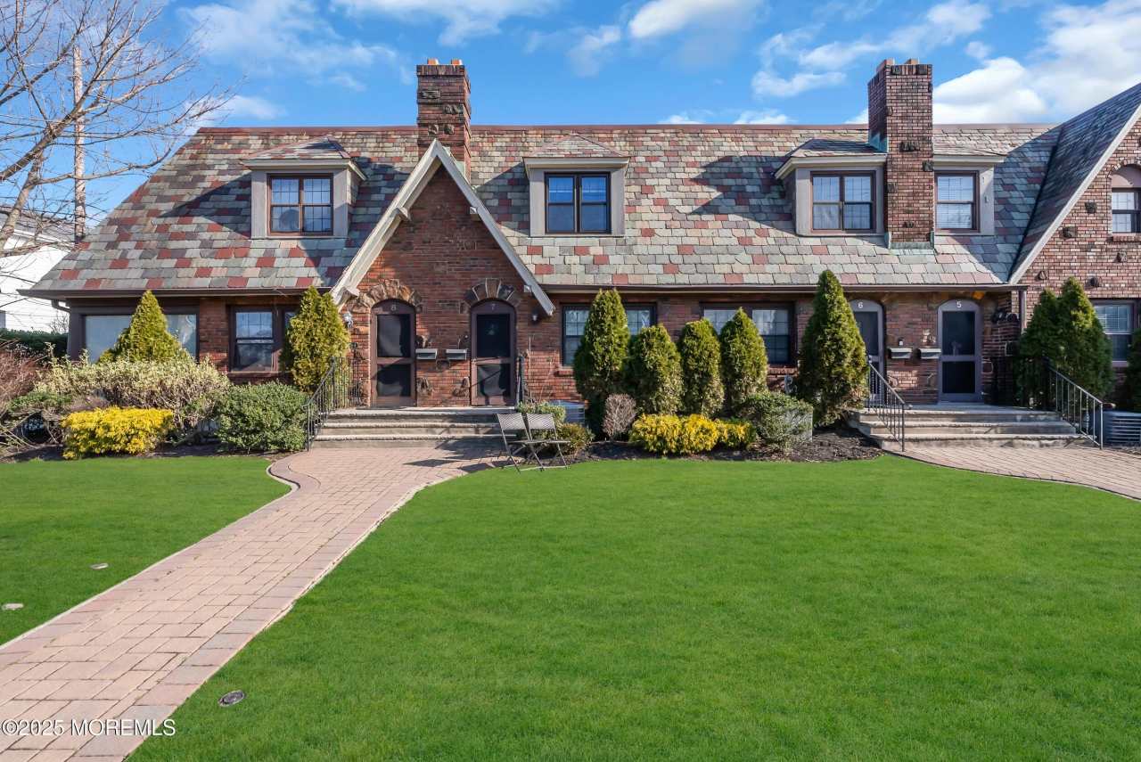 1001 Norwood Avenue unit: 7