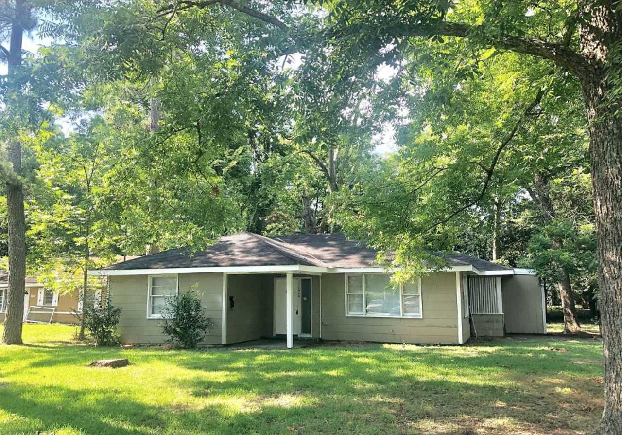 Merrily Drive in Powelldale