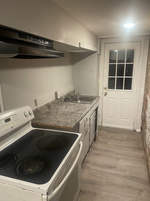 146 Clinton Street - B