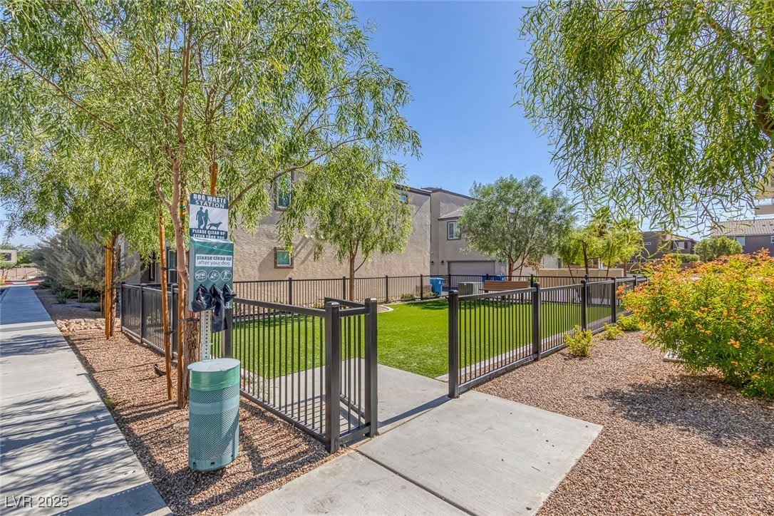 5669 Steampunk Street