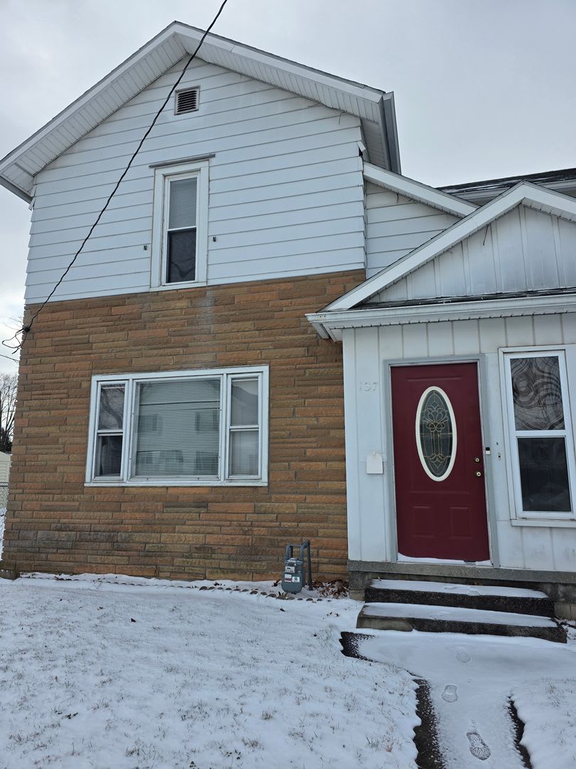 Spacious Home Across from University of Findlay