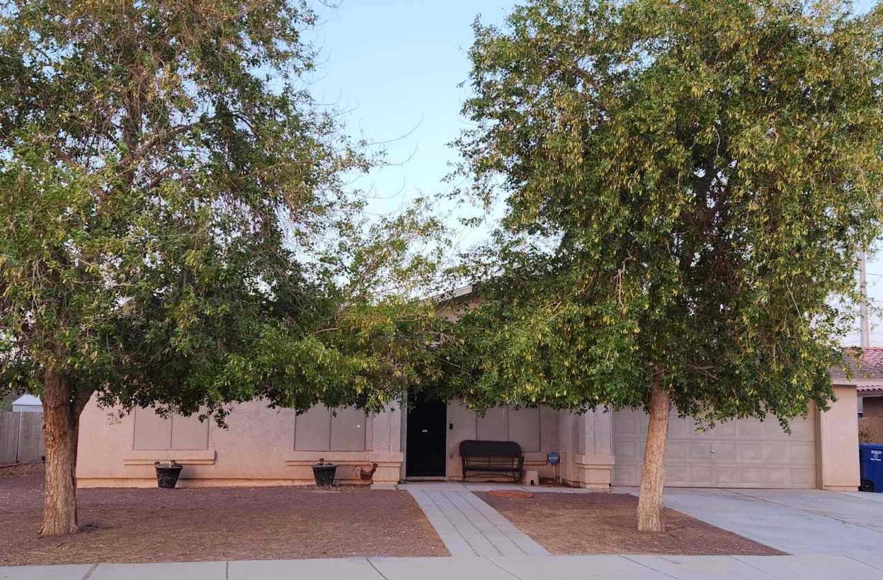 4 bedroom, 2 bath in Ocotillo subdivision