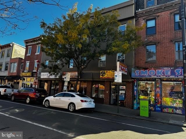 740-44 SOUTH Street unit: 3Rd Fl Unit 6