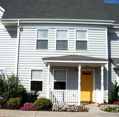 3 Bedroom, 2.5 Bath Townhouse for Rent