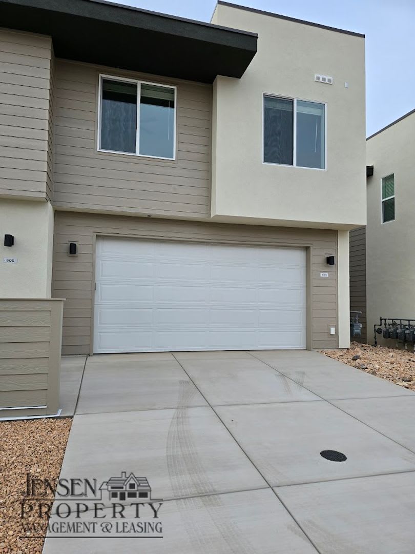 Brand New Desert Color Town Home