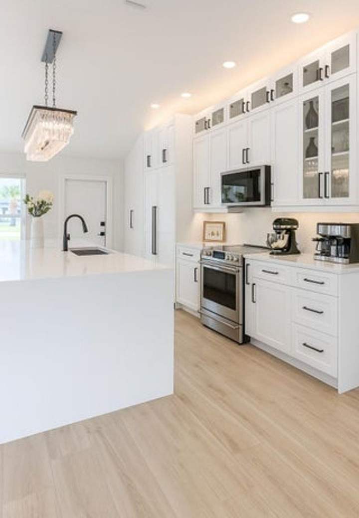 1853 Shower Tree Way, Wellington, FL 33414