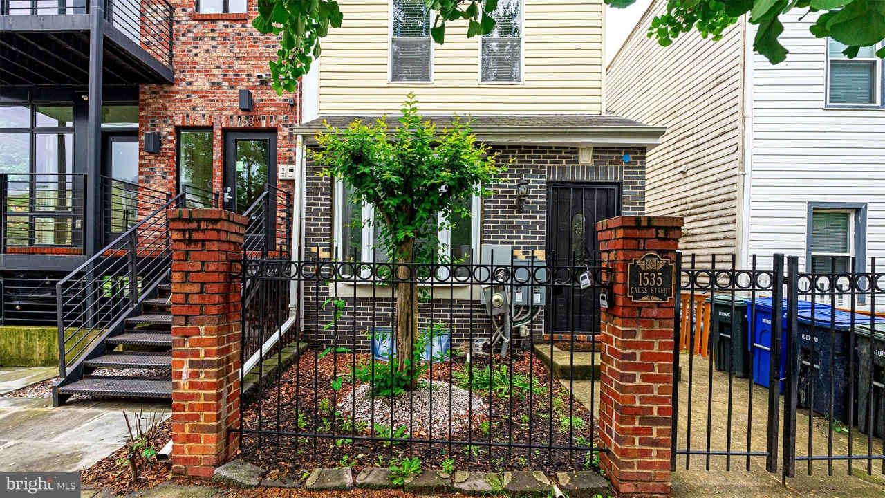 1535 GALES STREET NE