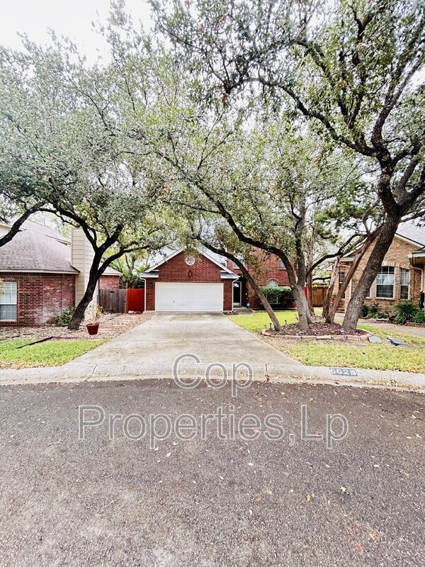 6622 Shady Bend Drive