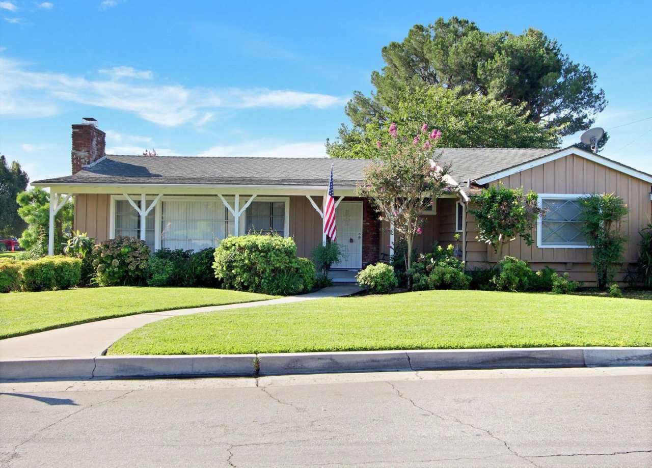 3 bedrooms, 2 bathrooms house in La Habra