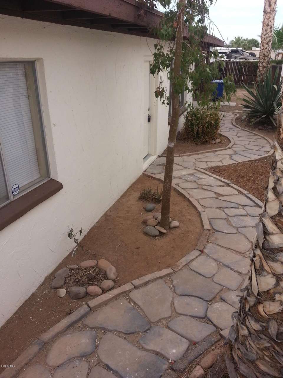 326 W LA JOLLA Drive