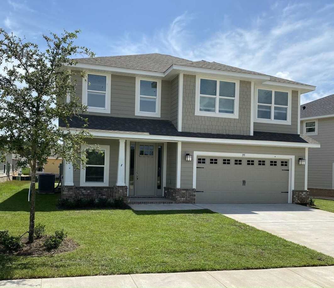 Newer 4 Bedroom Home in Riverwalk Available August 2025