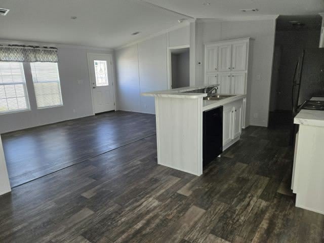 1399 Belcher Rd South