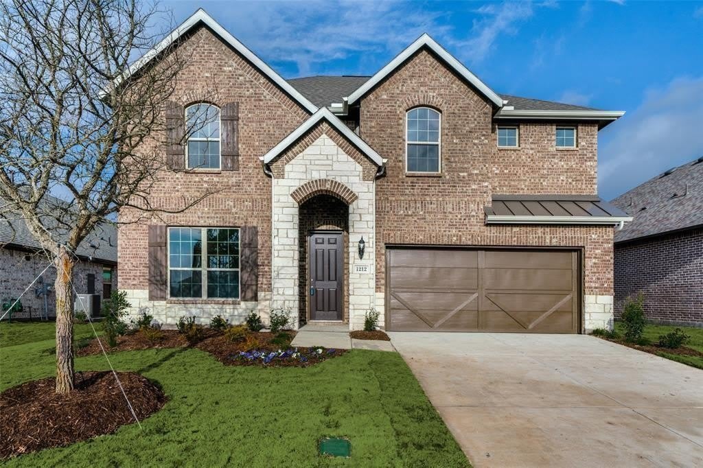 1212 Kensington Drive