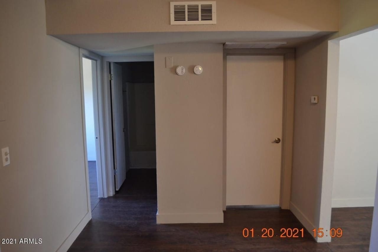 Nice 2 bedroom 2 bath apartment in Apache Junction!