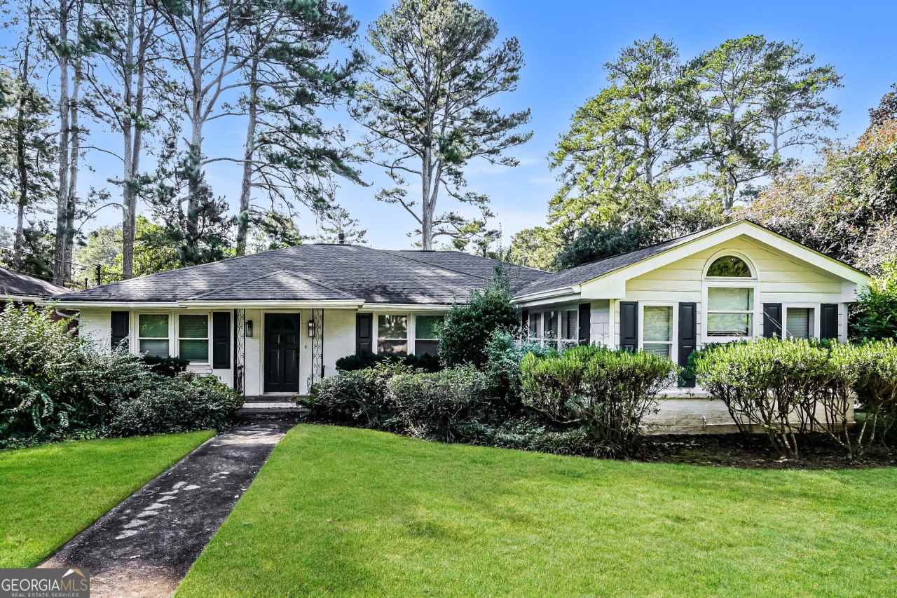 1512 Knollwood Terrace