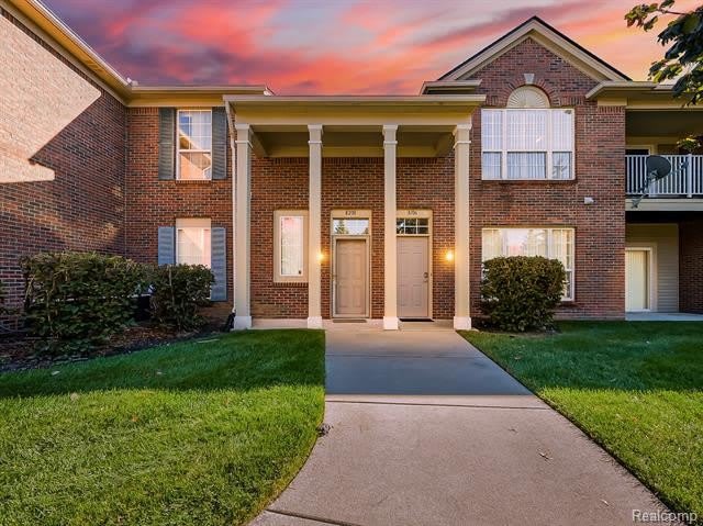 8208 Chesapeake Circle