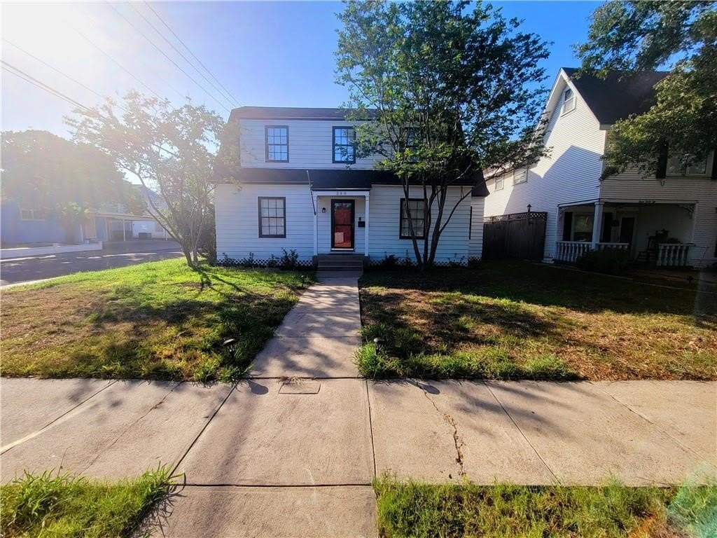 346 Louisiana Avenue