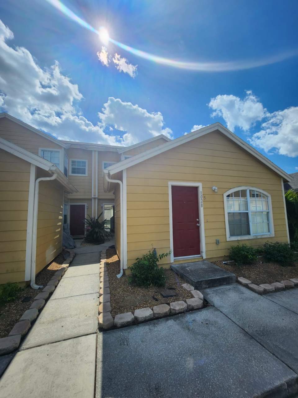 1028 Washington Palm Loop - A