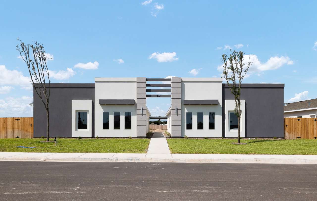4220 Walnut Avenue - 4