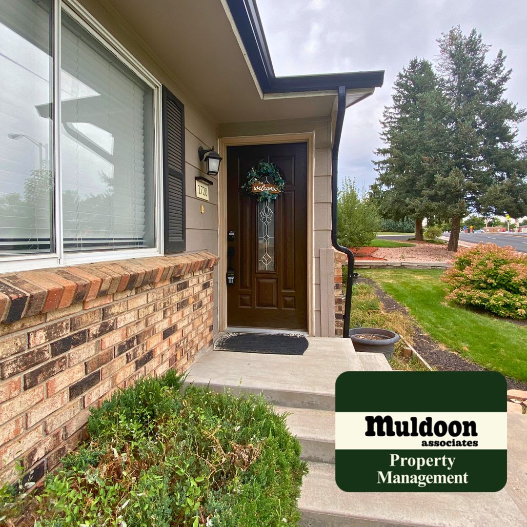 Beautifully Maintained 4 Bedroom. Rancher w/ Finished Basement. Large Yards!