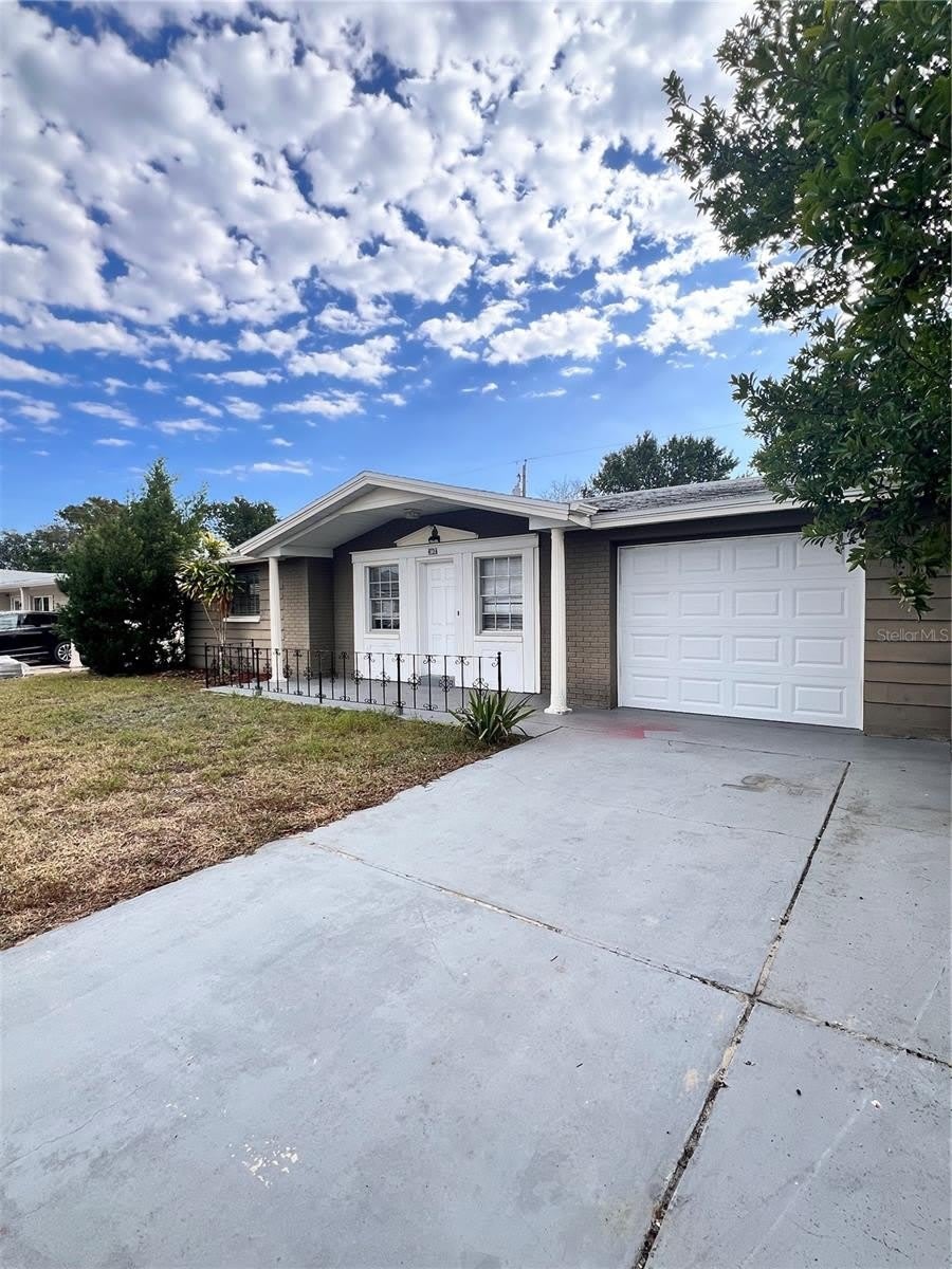 4136 PINEFIELD AVENUE