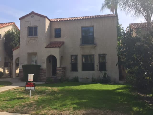 1082-1084  Redondo Blvd - 1084