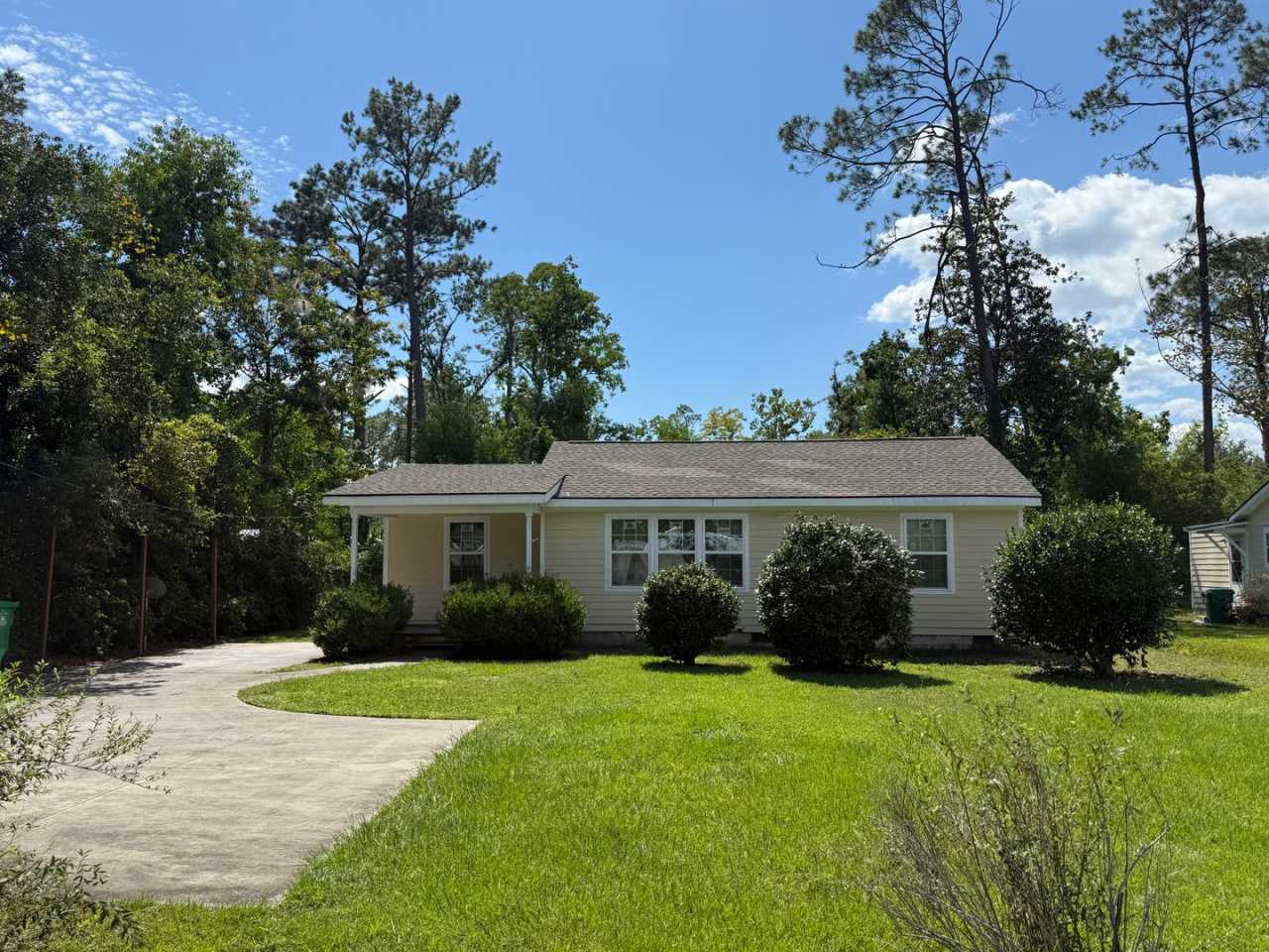 3BD/1B home near VSU