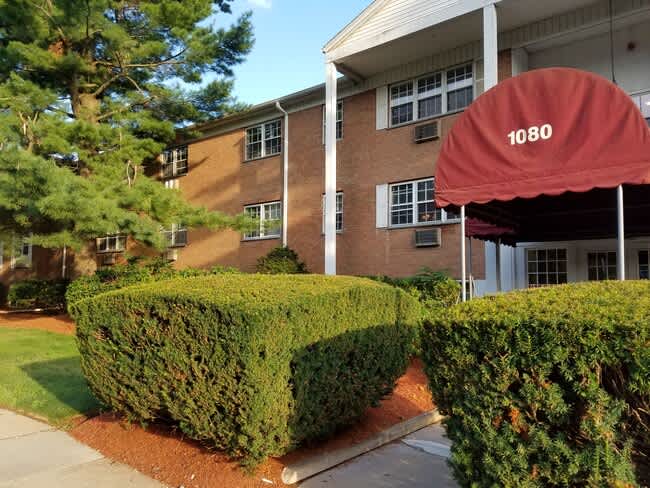 1080 New Haven Avenue