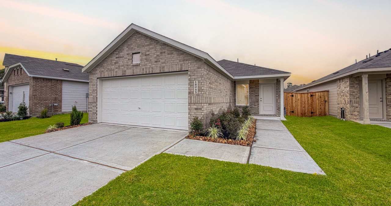 New Build 3bd 2ba - Prime Location