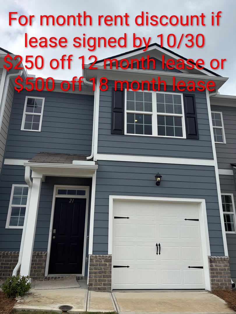 3 Bedroom, 2.5 Bathroom Brand New Construction Town Home - Close to Downtown!!